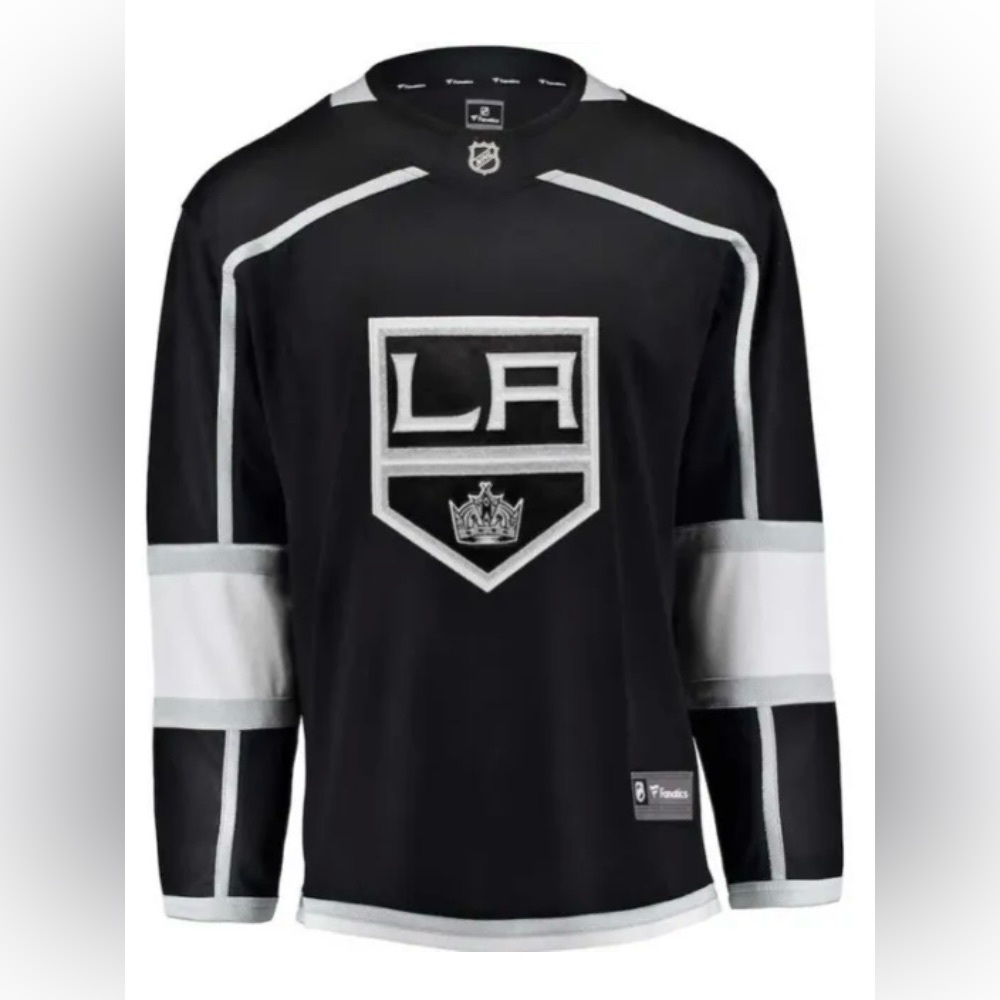 New With Tags Los Angeles Kings Youth Fanatics L/XL Hockey Jersey